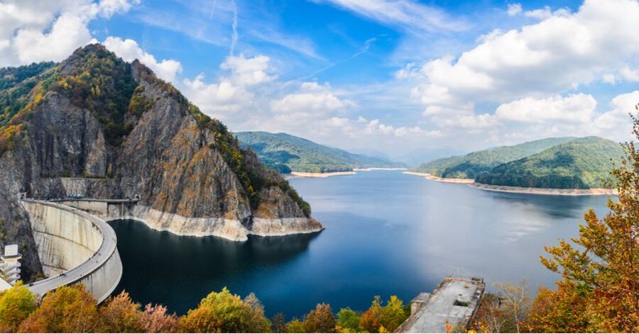Day Trip to Transfagarasan - Curtea de Arges and the royal tombs