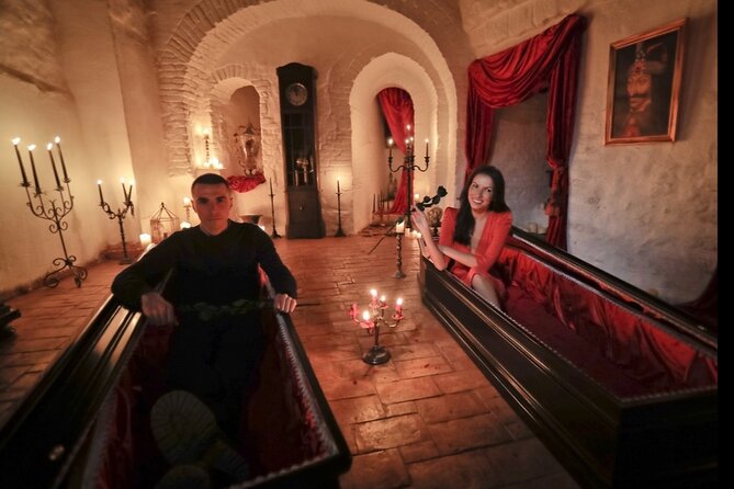 Dracula's Castle -Private Tour- with Brașov City and Peleș Castle - Why a private car is worth considering