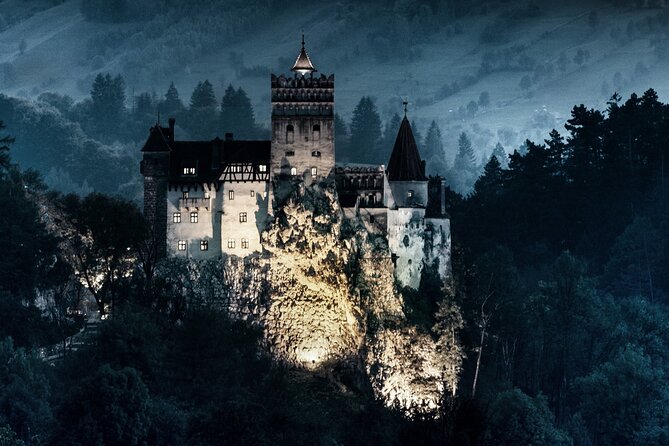 Dracula's Castle - Private Tour with Peleș Castle and Brașov city - Three Big Sights in One Long Day