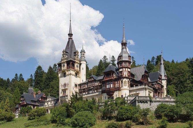 Explore Transylvania: Dracula, Peles Castle & Brasov Private Tour - Lunch near Bran and a taste of Romania