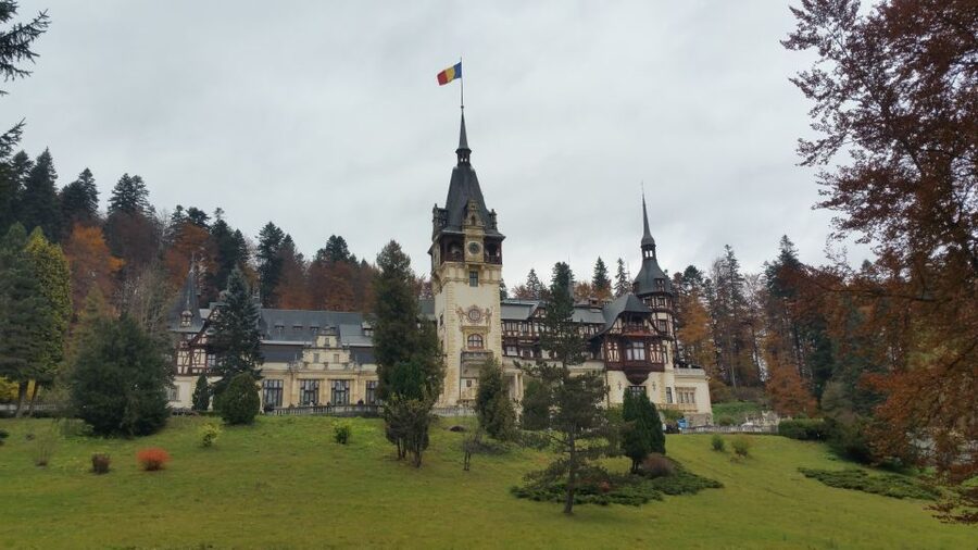 From Bucharest: Dracula Castle Day Trip - Practical ways to make the day better