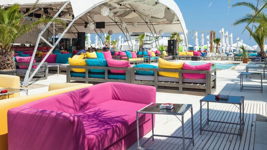 From Bucharest: Full-Day History, Sun & Fun at the Black Sea - Afternoon at Mamaia Beach Resort