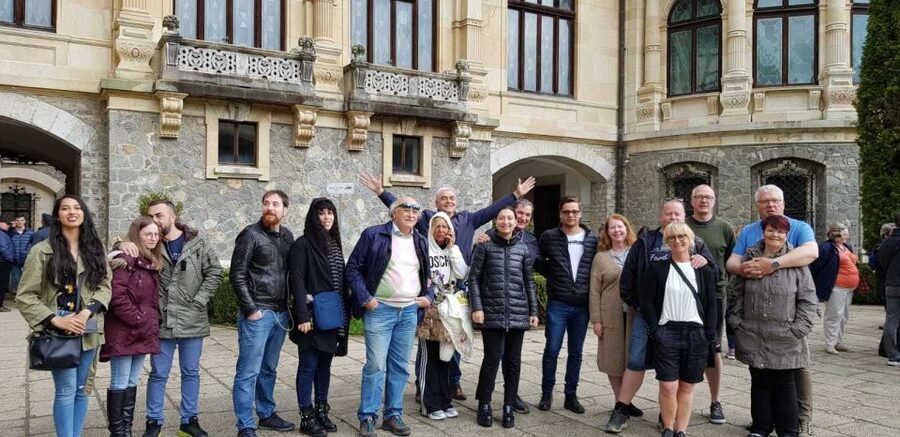 From Bucharest: Peleș and Bran Castles Private Tour - Guide quality can shape the entire day