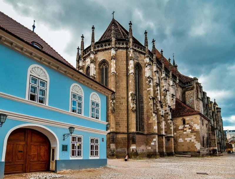 From Bucharest: Peles Castle, Brasov & Bran Castle Day Trip - Bran Castle and the Dracula connection