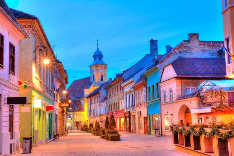 From Bucharest: Peles Castle, Brasov & Bran Castle Day Trip - What the guides add to the day
