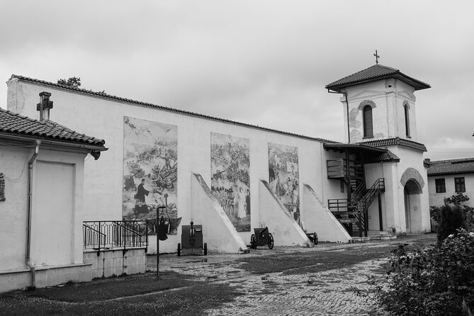 From Dracula to Ceaușescu-Romanian Terror Stories Tour with Dacia - How the six-hour schedule works