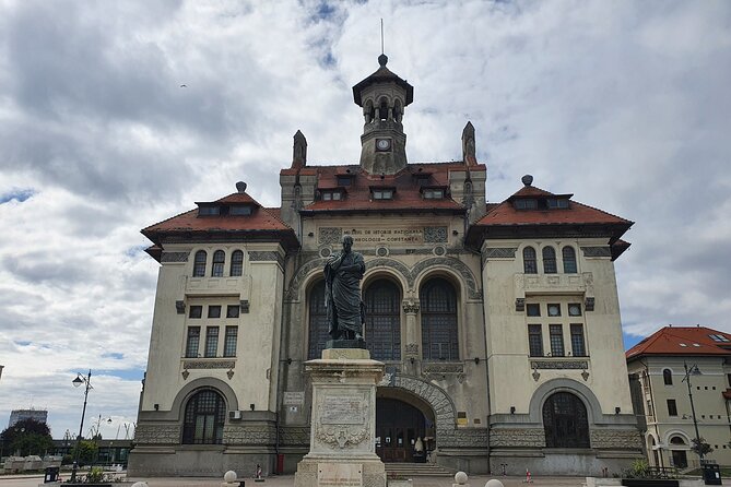 Full-Day Private Tour to the Black Sea from Bucharest - What private transport adds to the day