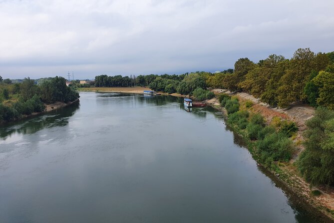 Full-Day Private Tour to the Black Sea from Bucharest - Guide support and the local point of view