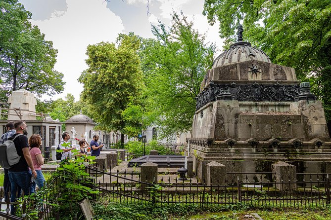 Hidden charms of Mahallopolis - Why Bellu Cemetery is the right place to begin