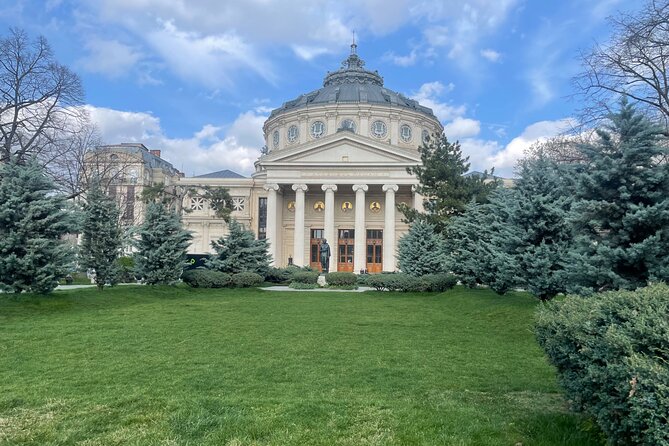Highlights of Bucharest 4h private Tour - The Triumph Arch and Bucharest’s broad avenues