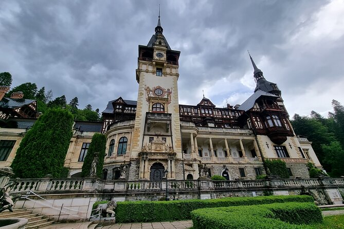 Legends & Stories from Transylvania -2 Castles & Brasov Old Town - Leaving Bucharest before the traffic