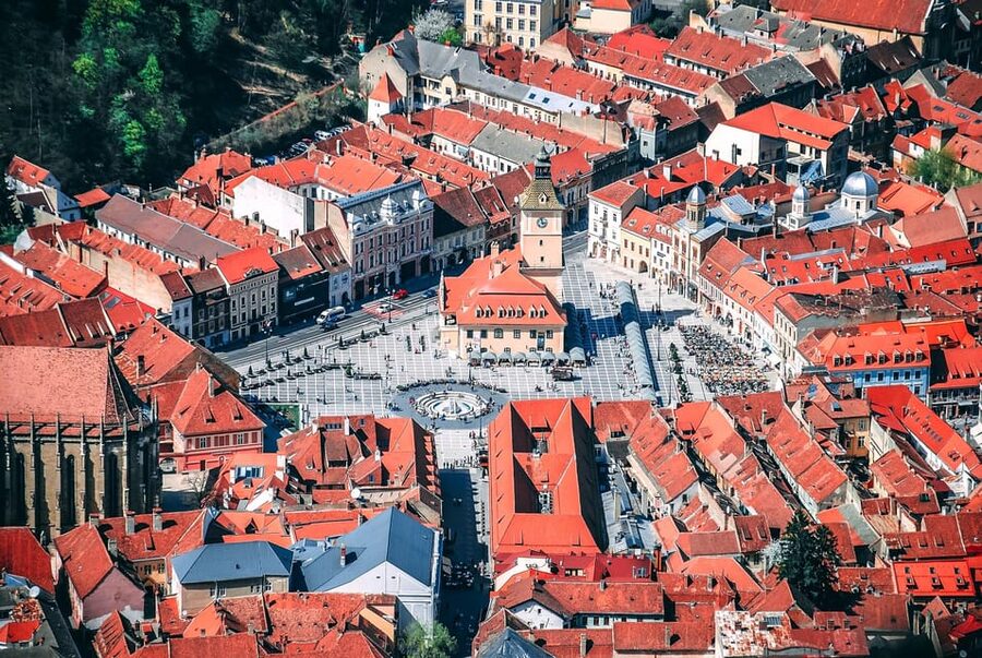 Minivan 8 Places : Dracula Castle, Peles, & Brasov Day Tour - Brașov’s old town after the castles