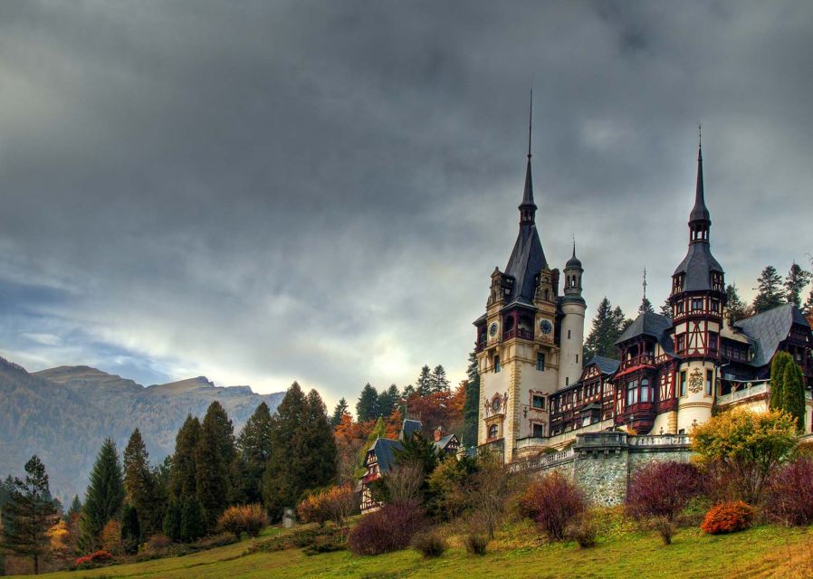 Peles & Cantacuzino Castles: Gourmet Wine & Cultural trip - The pace, transport, and group size