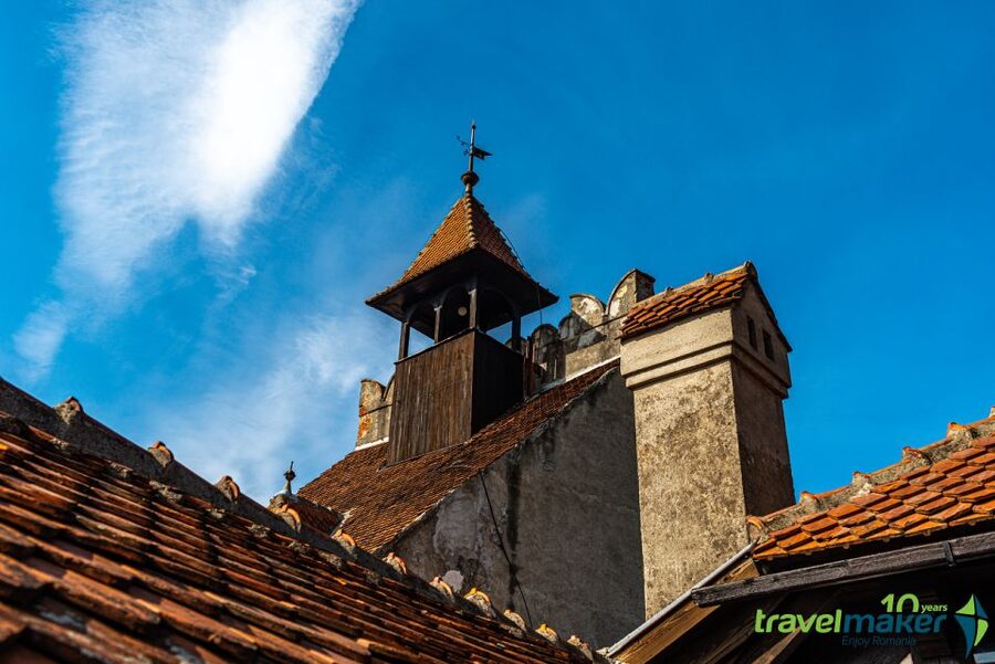 Peles, Dracula's Castles & Brasov: Private Day Trip & Pickup - Inside Peleș Castle in Sinaia