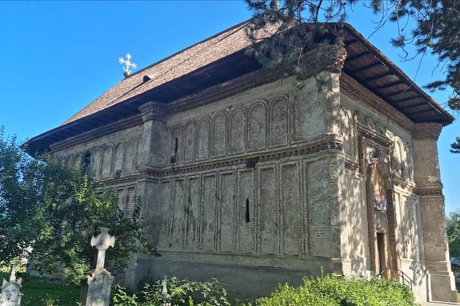Princely Court of Târgoviște and Curtea de Argeș Monastery - What the $210.26 price really means
