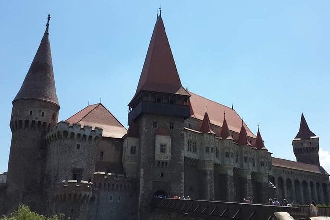 Private 6-Day Dracula Tour in Transylvania from Bucharest - Day 6: Peleș Castle and the final Vlad legend at Snagov