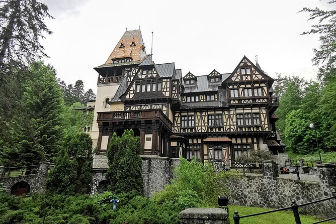 Private Day Tour - Transylvania & Dracula's Castle Through The BackDoor! - One day from Bucharest to Transylvania