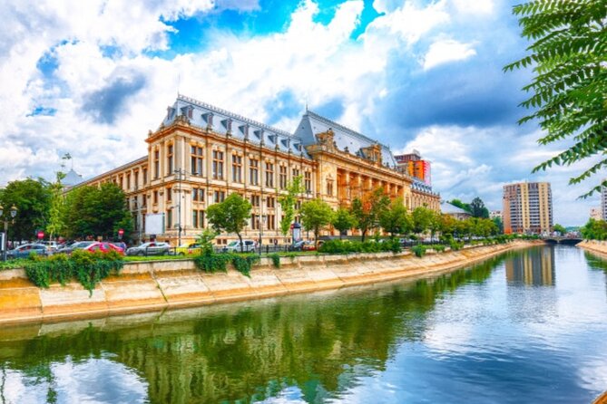 Private Guided Panoramic Tour in Bucharest by Car - Victoria Palace and the government quarter