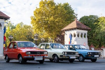 Private: RedPatrol Bucharest Contrasts Tour in a Vintage Car