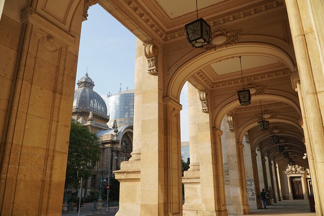 Private Tour - Food, Culture, History & Traditions - What the included Romanian meal adds