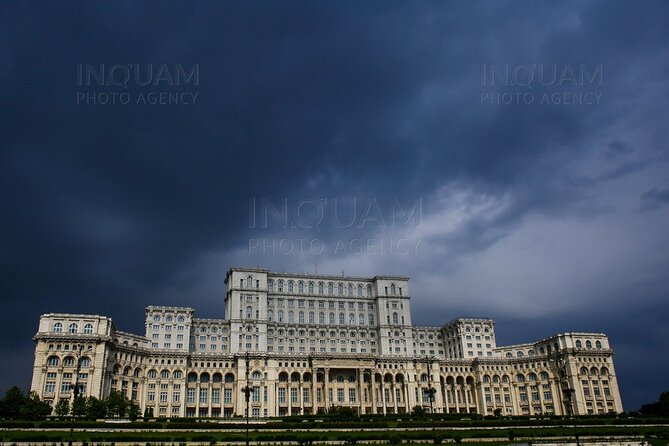 Private Tour: Story of Communism in Bucharest - Timing, communication, and practical details