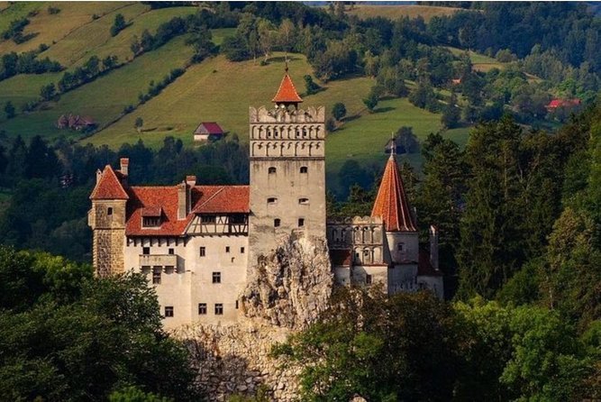 Private tour to Bran Dracula's Castle and Peleș Royal Castle - Bran Castle: Dracula, Vlad, and the facts behind the nickname