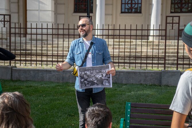 Private Walking Tour: Essential Bucharest + Hidden Gems - What the private guide adds