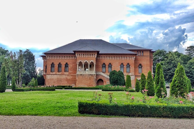 Sacred Monasteries Private Tour: Snagov, Țigănești & Căldărușani - Căldărușani and the Icons Museum