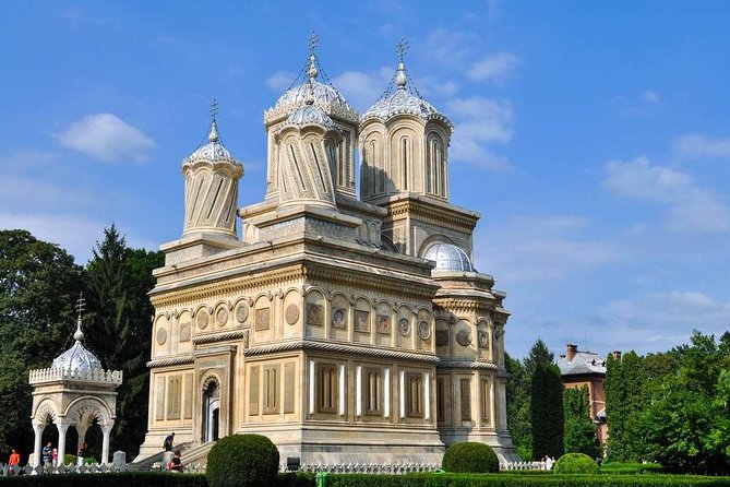 Searching for Dracula: Private Day Trip from Bucharest - Who should book this day trip