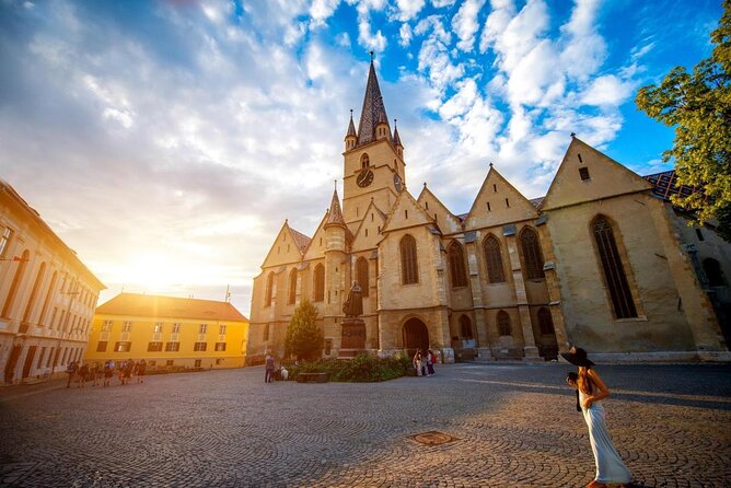 Sibiu City Tour - Private Day Trip from Bucharest - The wider Sibiu stop and how the time adds up