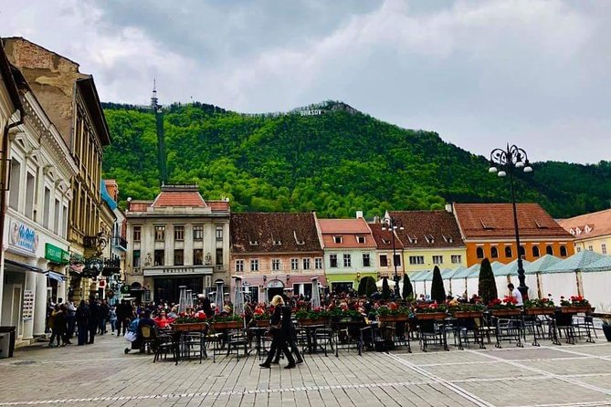 Sinaia and Brasov in one day - Peles Castle in Sinaia, one hour with tickets extra