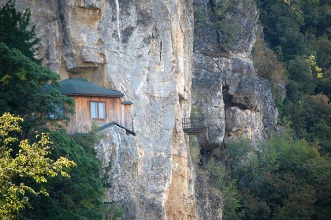 Small-Group Day Trip to North Bulgaria - What the small group and minivan really add