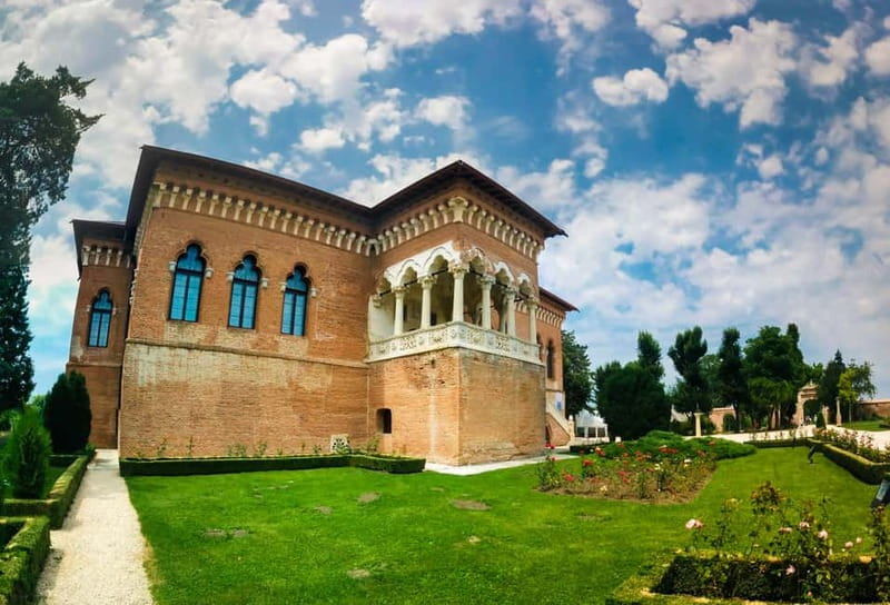 Small Group Tour to Mogosoaia Palace & Snagov Monastery - Why this Bucharest half-day trip is worth considering