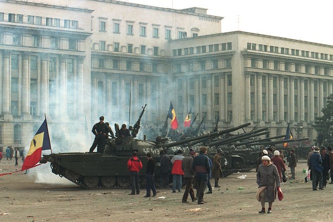 The Real tour of Communism - What three hours feels like on the street