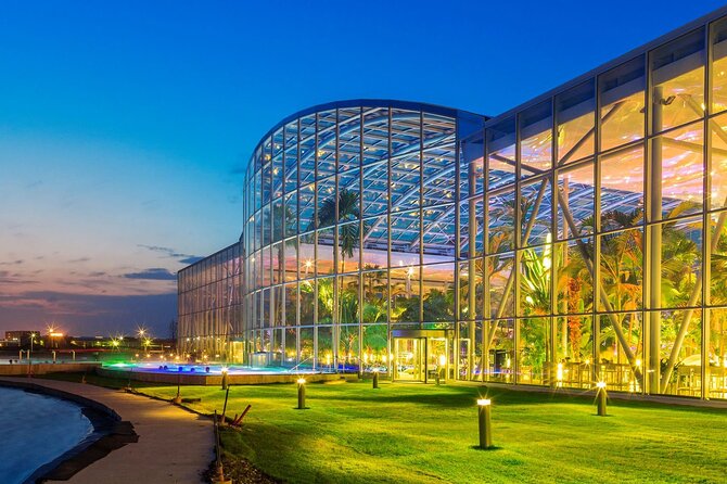 Therme-entrance ticket and transfer pick-up/drop-off Bucharest - Is $65.02 good value?
