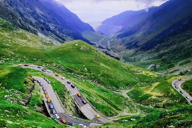 Transfăgărășan Highway & Balea Lake - Private Tour from Bucharest - Following the famous mountain road