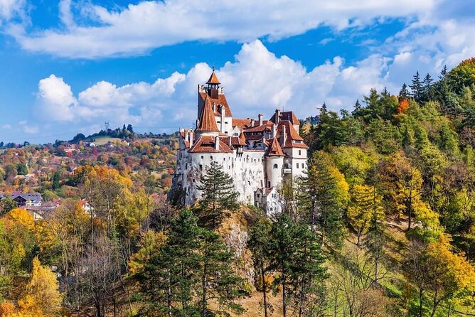 Transfer Bucharest -Brasov with Targoviste and Bran Castle visits - Targoviste: Vlad the Impaler’s former court
