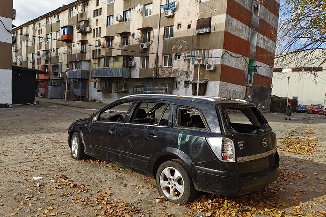 Troubled - Notorious Neighborhood - area known for social issues - How to behave during the visit