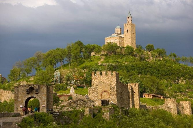 Veliko Tarnovo and Medieval Bulgaria Private Day Trip from Bucharest - What the $197 price really covers